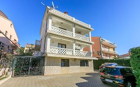 Apartment Eni Selce
