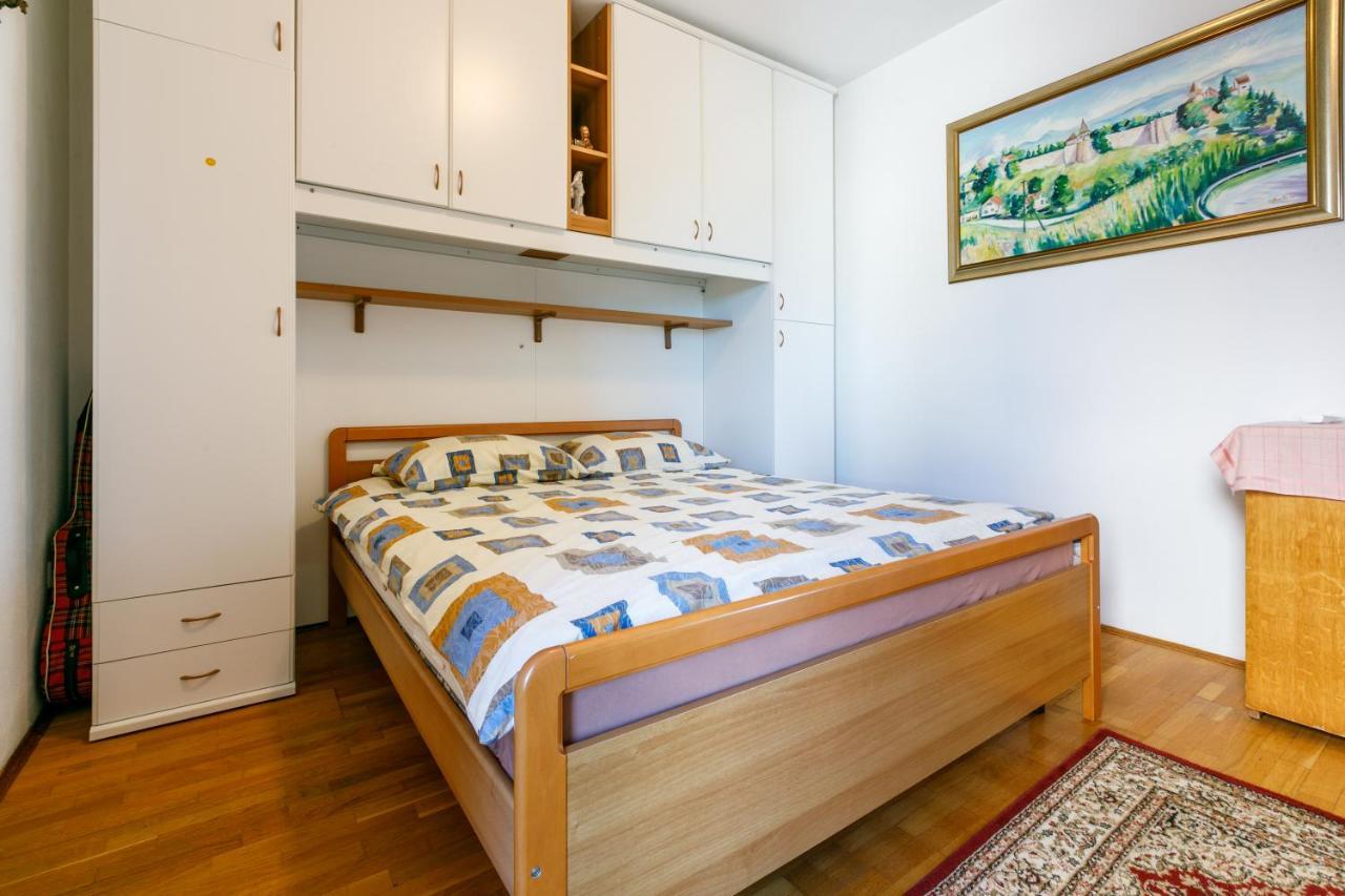 Apartment Eni Selce Kültér fotó